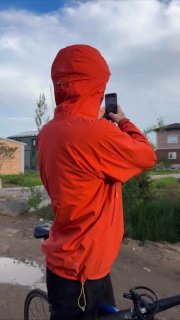 В Мытищах прохожие заметили своеобразный вкус у владельца свежепостроенного коттеджа