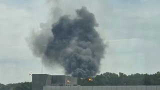 Четверо погибли при взрыве на ракетном заводе в Южной Корее