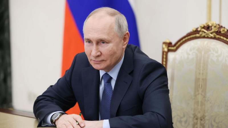 Путин поручил ФСБ обеспечить работу Госуслуг в период ограничений интернета
