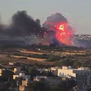 На Мальте произошел взрыв на заводе по производству фейерверков