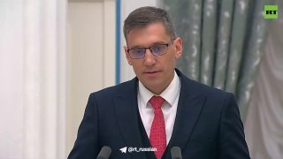 Путин вручил ордена «Мать-героиня» и «Родительская слава»