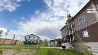 Мемный дом со сфинксом из Подмосковья оказался недвижимостью миллиардера, баллотировавшегося в президенты Литвы
