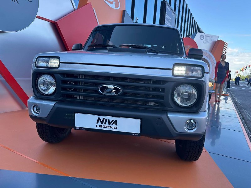 Показана обновленная Lada Niva Legend с новым интерьером и двигателем