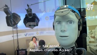На ПМЭФ-2026 представили ИИ-помощника в роли виртуального врача