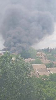 В Мелитополе в результате атаки БПЛА пострадали мясокомбинат и школа