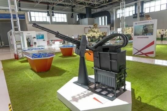 Перспективы применения китайских многоствольных пулемётов для борьбы с дронами