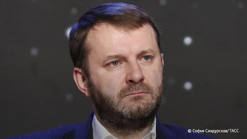 Максим Орешкин призвал россиян не ждать отмены санкций
