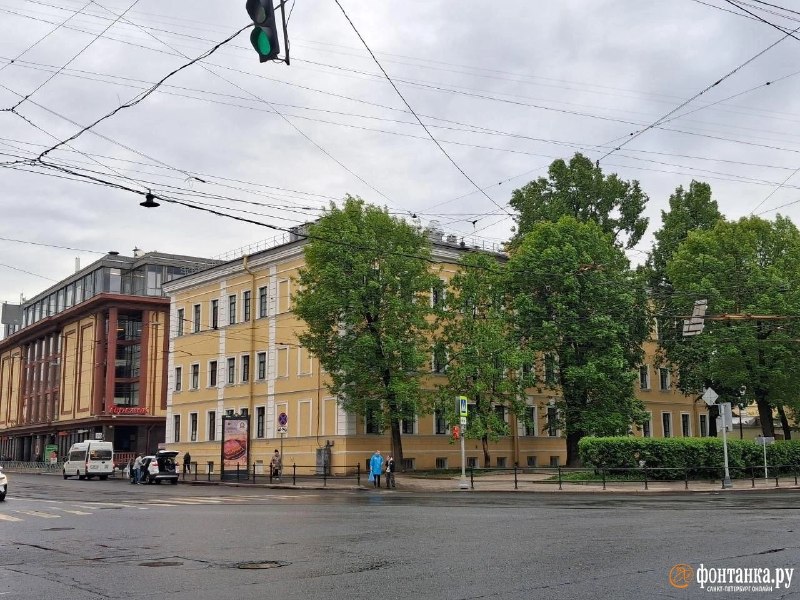 Жильцов дома на Звенигородской в Петербурге не могут расселить после пожара