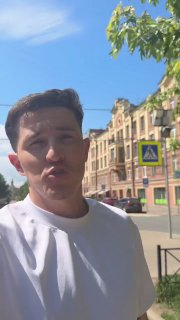 Парень почувствовал колорит Санкт-Петербурга