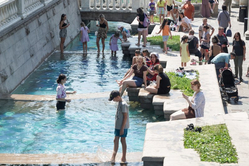 В Москве и области ожидается аномальная жара до +30°C