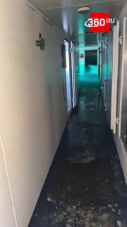 Пассажир Fiji Princess заснял тонущий лайнер изнутри