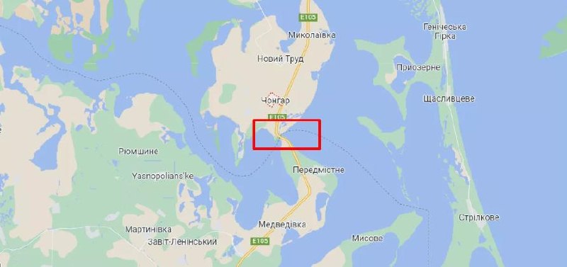 Серия атак на мосты в Херсонской области привела к частичной блокировке сухопутного коридора в Крым