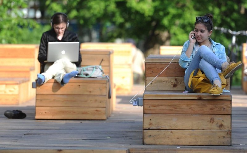 В парках и на верандах обнаружили поддельные QR-коды для бесплатного Wi-Fi