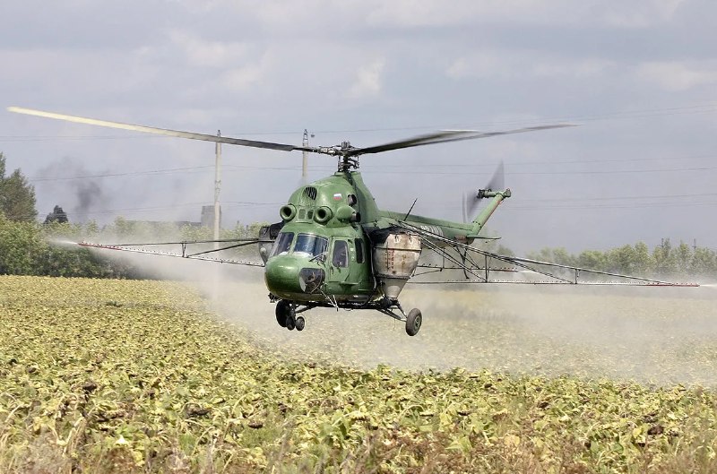 В Краснодарском крае упал вертолет Ми-2