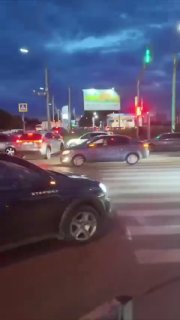 Россияне начали стоять в очереди на заправках круглосуточно