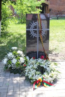 В Томске отменили разрешения на установку двух уже демонтированных памятников репрессированным латышам и литовцам