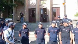 В Ереване проходит протест против результатов парламентских выборов