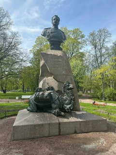 Петербургские власти используют нейросеть для отслеживания «потенциально опасных действий»
