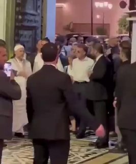 Взрыв рядом с отелем, где остановился президент Франции Макрон, в Дамаске