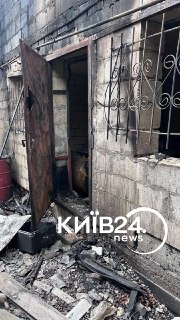 В Вишневом из-за обстрела начался пожар с детонацией, сгорели десятки домов