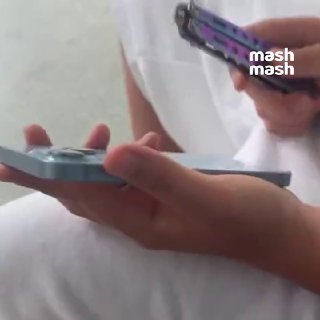 В TikTok появился тренд на намеренное повреждение iPhone ради «брутальности»