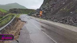 Мощные ливни вызвали сели и оползни в нескольких районах Дагестана, разрушены дороги и мосты
