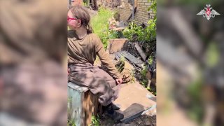 Военнослужащие эвакуировали ребенка из Константиновки