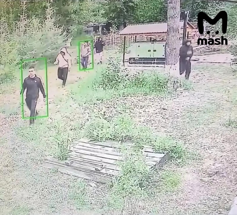 Волонтёры, ищущие пропавших девочек в Туве, проникли на территорию тюрьмы