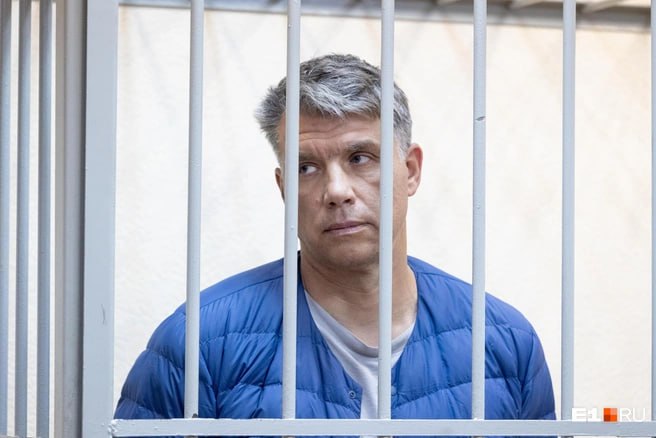 Обвиняемый в убийстве «первого уральского олигарха» ушел на войну