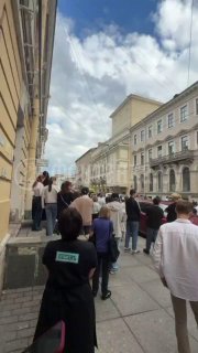 В Санкт-Петербурге на крыше ТЦ «Невский центр» начался пожар