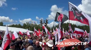 В Польше проходят массовые траурные мероприятия в годовщину Волынской резни