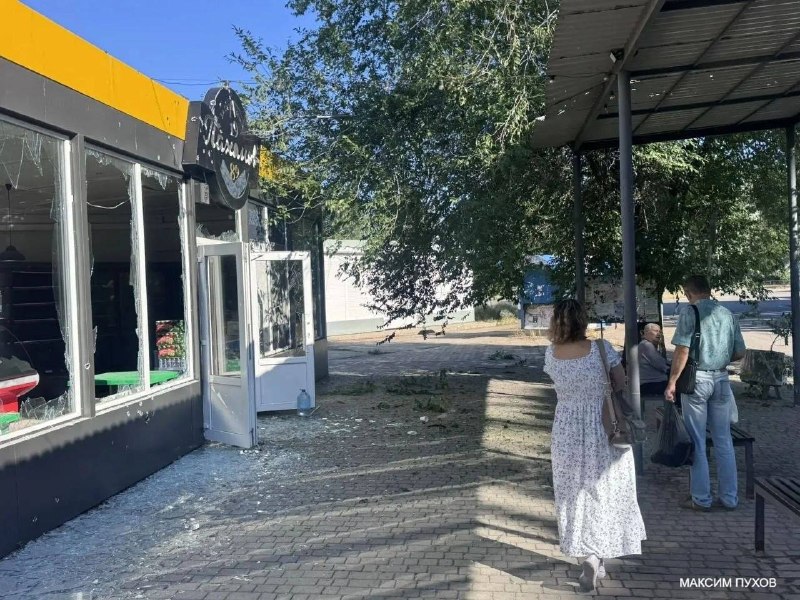 В Энергодаре в результате удара дрона ВСУ по остановке погибли и были ранены люди