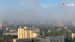 Последствия ночного ракетного удара по Киеву: попадания в склады и возгорание автомобилей