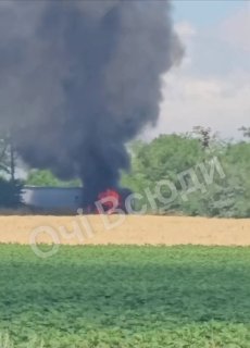 В оккупированной Запорожской области загорелась фура с военными грузами