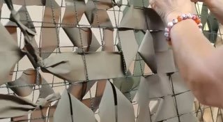 Волонтеры в Донецке изготовили более 3000 маскировочных сетей для нужд армии