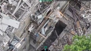 Российские операторы БПЛА уничтожили пункт управления противника в Алексеево-Дружковке