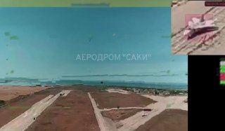 Силы обороны поразили российский Су-24М на аэродроме в Крыму