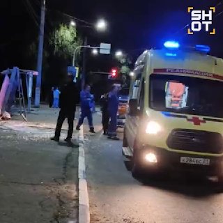 В Чебоксарах водитель уснул за рулем и врезался в остановку с людьми, есть погибшая