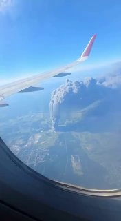 Пожар на складе WB было видно из иллюминатора самолета

📢 Не грузит фото и видео? Переходи в наш МАХ