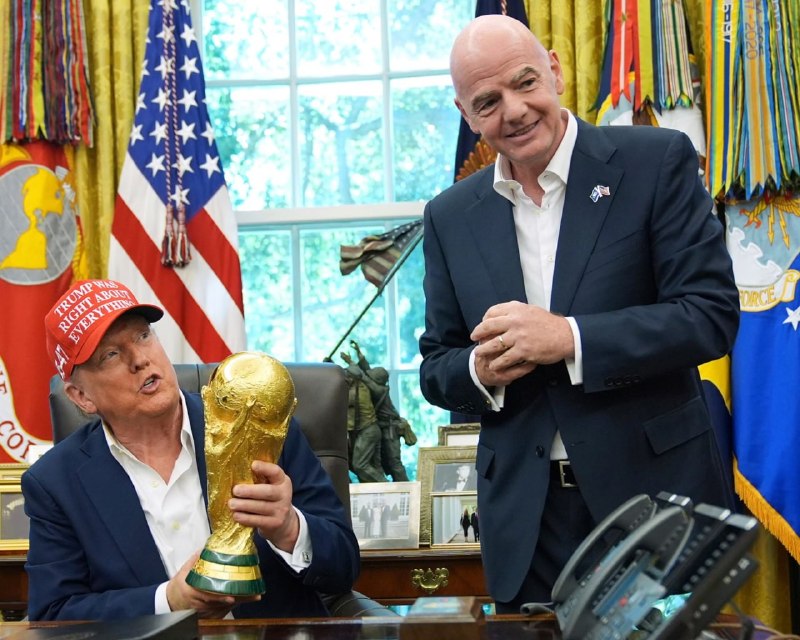 МОК не накажет главу FIFA за переговоры с Трампом по делу футболиста Балогуна