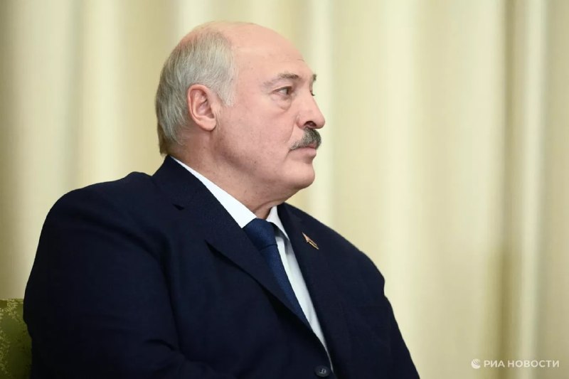 Лукашенко распорядился отправлять на охрану границы с Украиной неэффективных чиновников