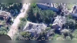 Российские войска уничтожили блиндаж с живой силой ВСУ на Северском направлении.