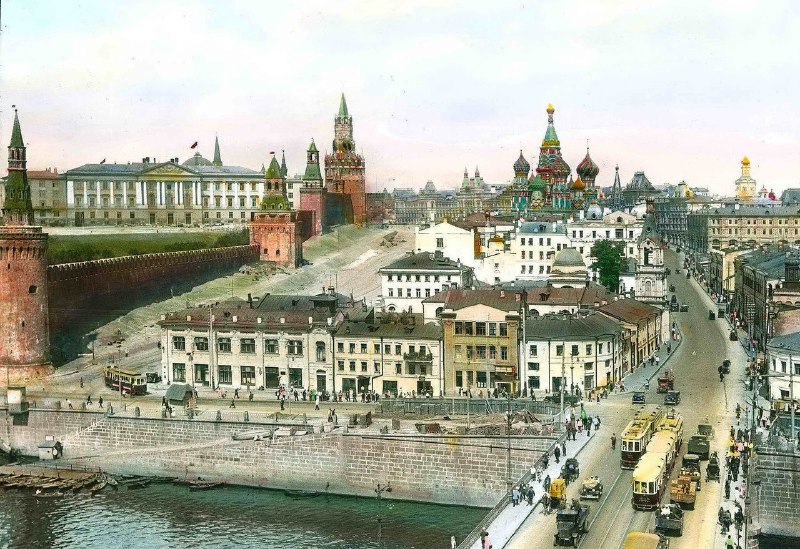 Запущен Telegram-канал "Москва сквозь время", посвященный истории столицы.