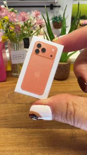 В сети показали распаковку iPhone 17 Pro Max Mini и анонсировали конкурс на выигрыш iPhone 17 Pro Max.