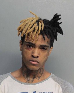 9 лет назад появился знаменитый магшот XXXtentacion.
