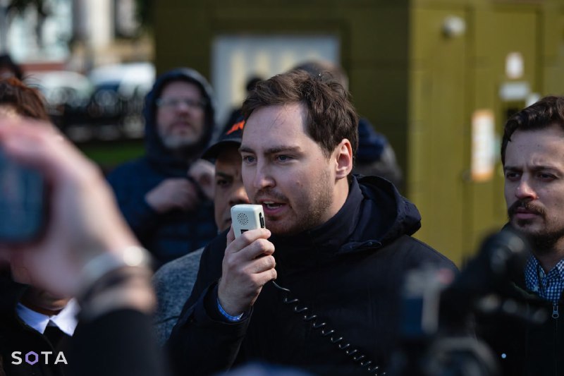 Безальтернативный кандидат на выборах в «Яблоке» оказался замешан в драке