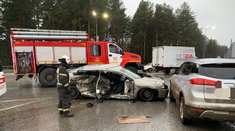 ДТП в Удмуртии: погибла девушка, пострадали дети