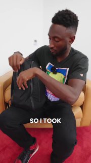 OnePlus 15: смартфон с корпусом, как у терминатора