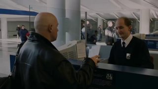 Актеру Виктору Сухорукову отказали в шенгенской визе