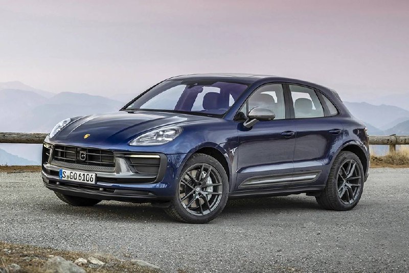 Porsche признала ошибку с отказом от бензинового Macan